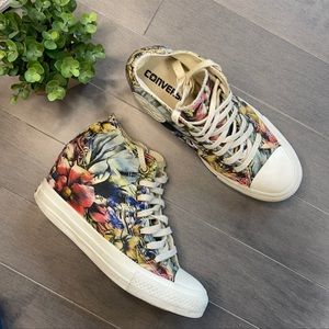 Converse CTAS Chuck Taylor Mid Lux Wedge Sneaker